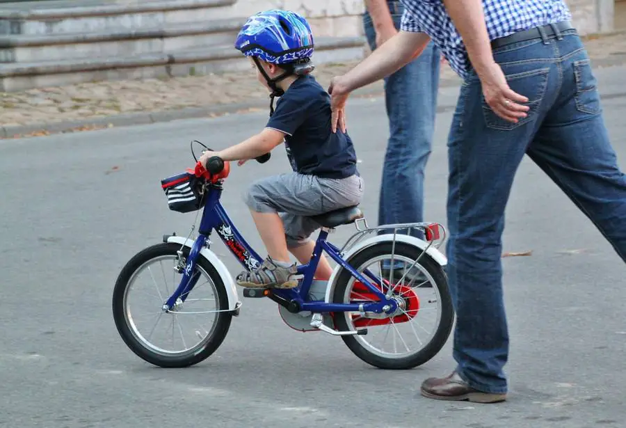 Kidical Mass Frankfurt: Familien demonstrieren für sichere Radwege